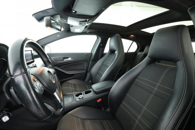 Mercedes Benz Gla image 7