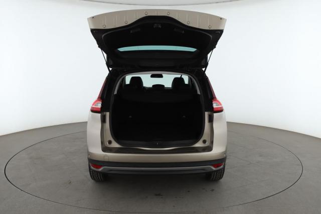 Renault Grand Scénic image 1