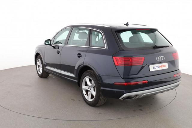 Audi Q7 image 2