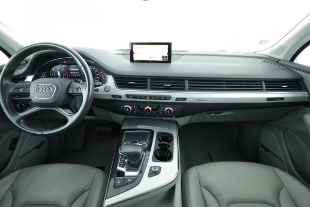 Audi Q7 image 9
