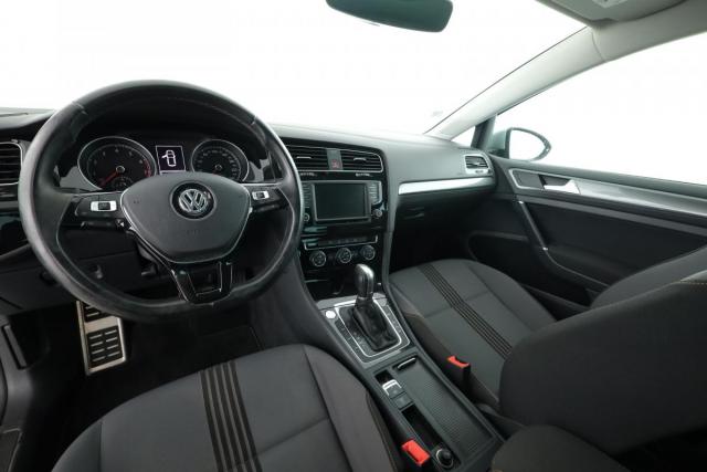 Volkswagen Golf image 2