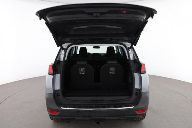 Peugeot 5008 image 2