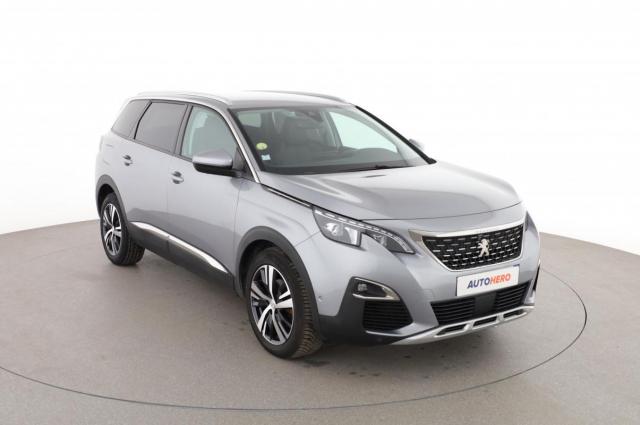 Peugeot 5008 image 8