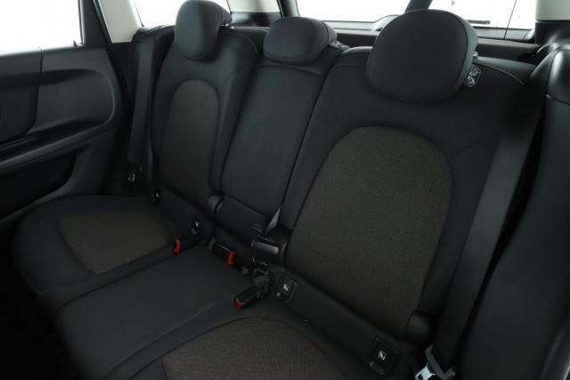 Mini Countryman image 9