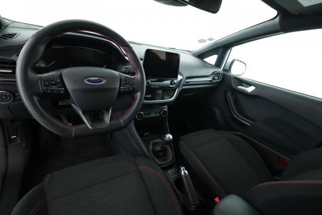 Ford Fiesta image 6