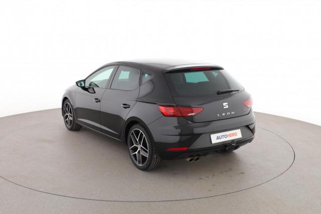 Seat Leon image 2