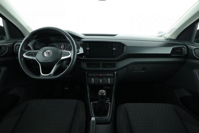 Volkswagen T-Cross image 6