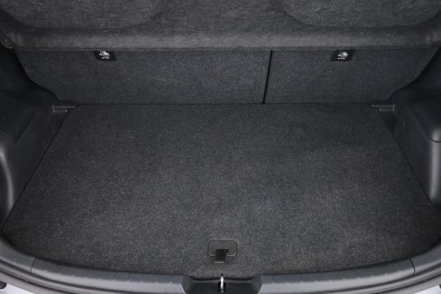 Toyota Yaris image 9