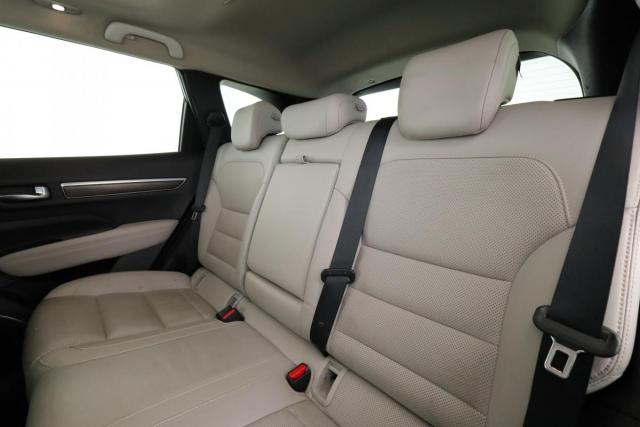 Renault Koleos image 2