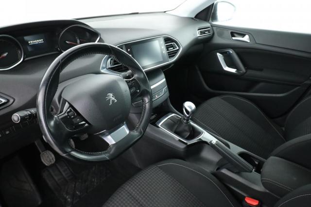 Peugeot 308 image 3