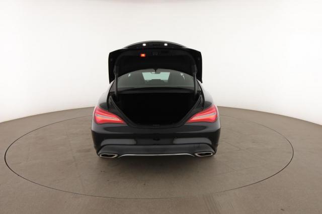 Mercedes Benz Cla image 9
