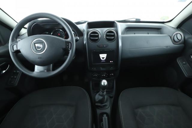 Dacia Duster image 8