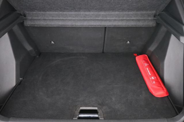 Peugeot 2008 image 6
