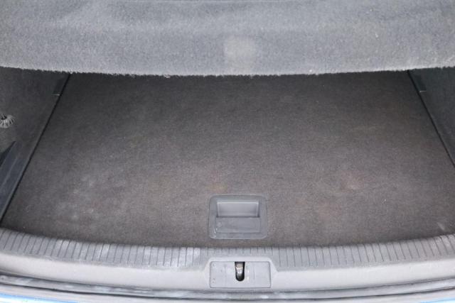 Volkswagen Golf image 2