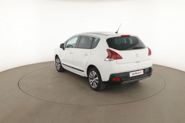 Peugeot 3008 image 3