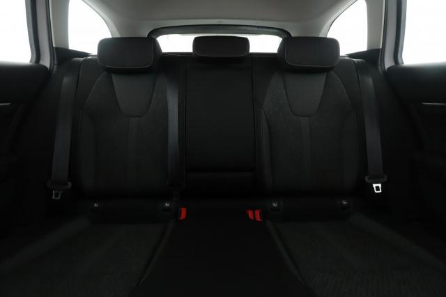 Skoda Octavia image 8