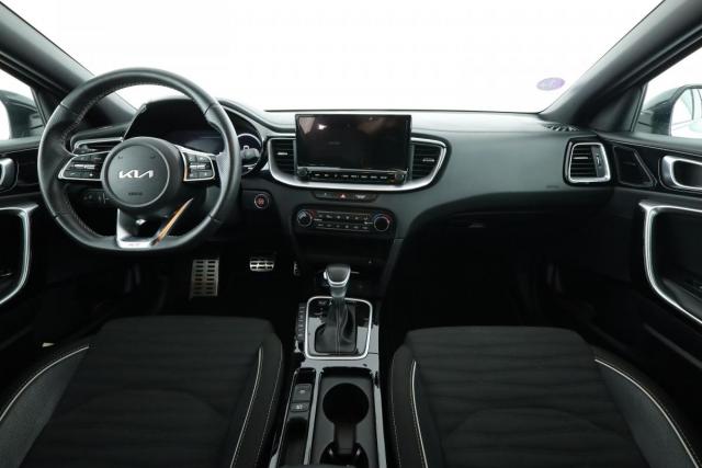Kia Ceed image 7