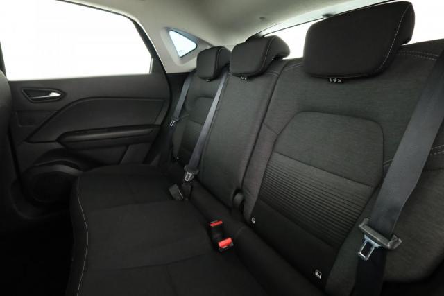 Renault Captur image 9
