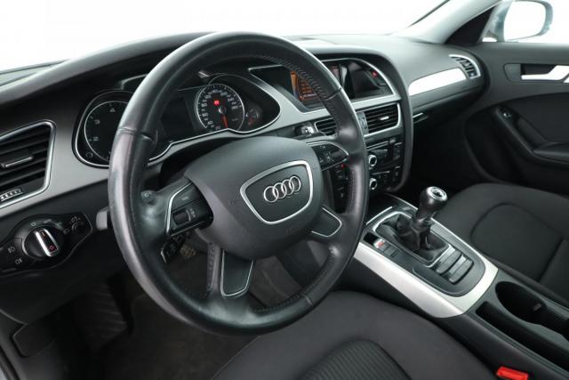 Audi A4 image 2