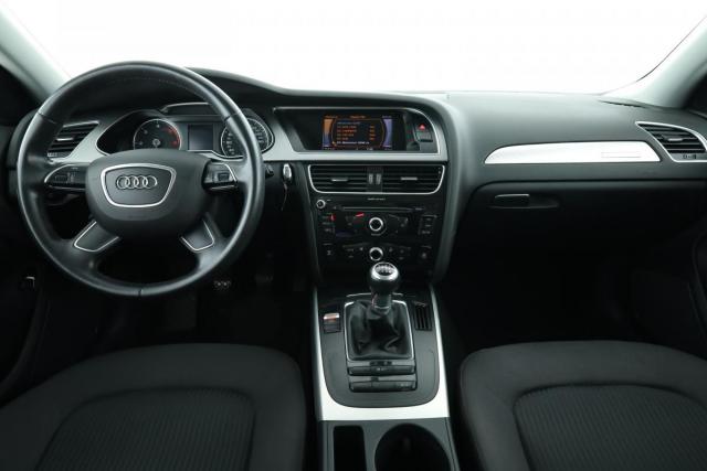 Audi A4 image 6