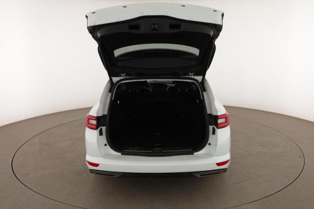 Renault Talisman Estate image 3
