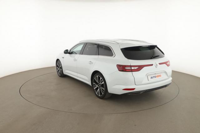 Renault Talisman Estate image 2