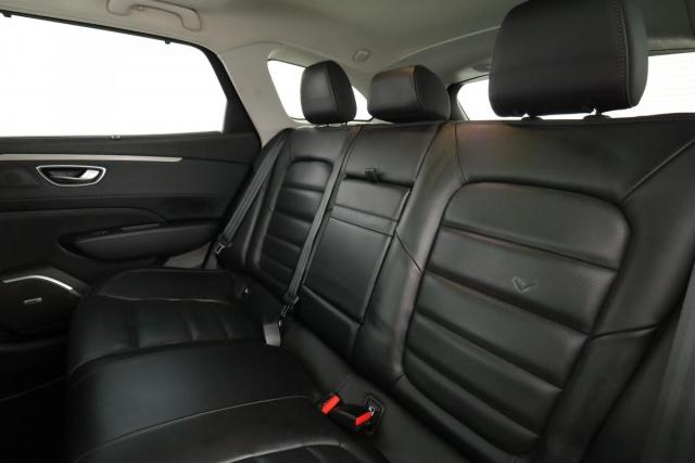 Renault Talisman Estate image 4