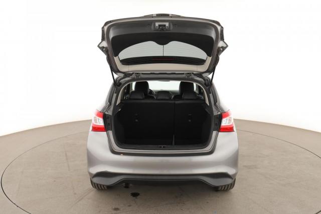 Nissan Pulsar image 8