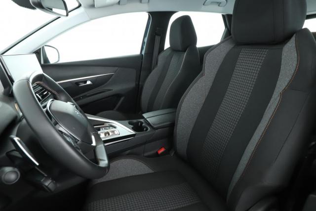 Peugeot 3008 image 8