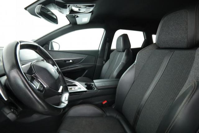 Peugeot 3008 image 7