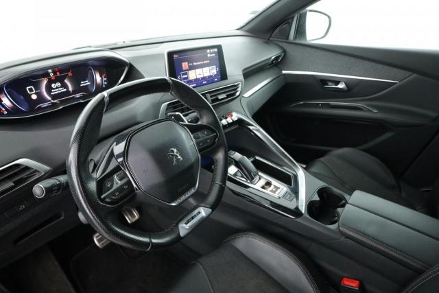 Peugeot 3008 image 8