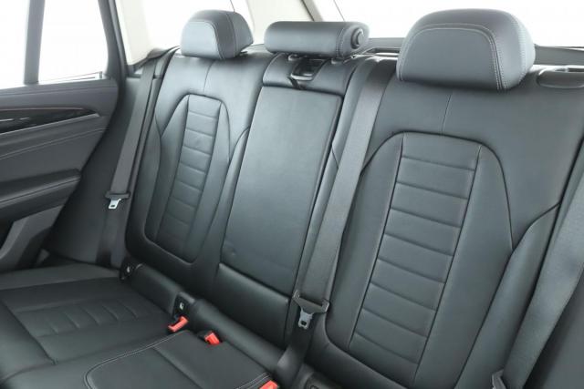Bmw X3 image 8