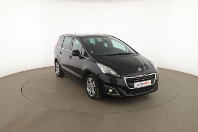 Peugeot 5008 image 1