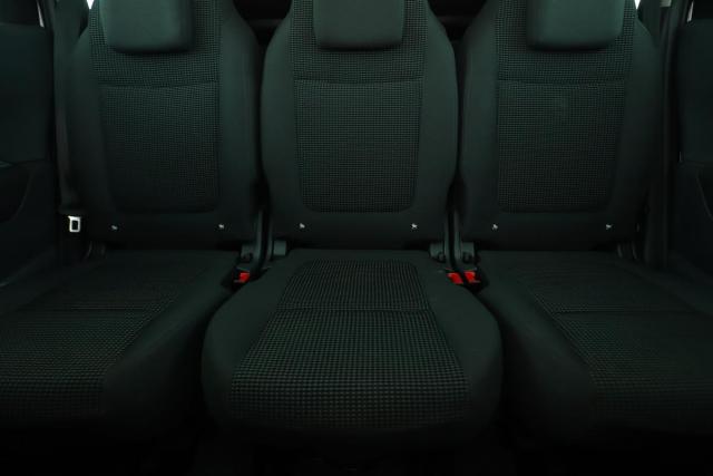 Peugeot 5008 image 7