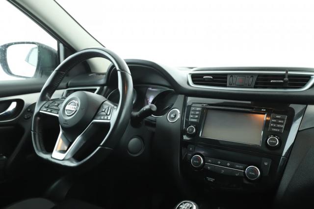 Nissan Qashqai image 1
