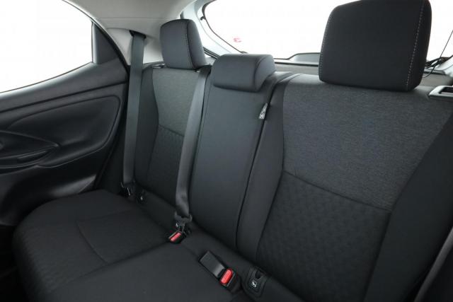 Toyota Yaris image 7