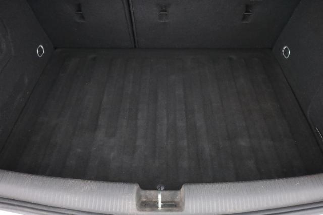 Opel Astra image 8