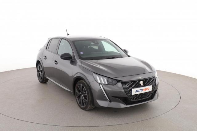 Peugeot 208 image 2