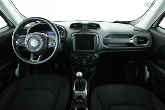 Jeep Renegade image 7