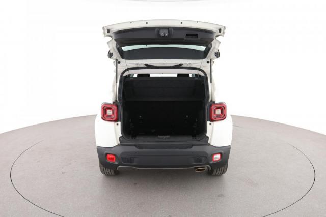 Jeep Renegade image 9