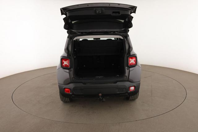 Jeep Renegade image 2