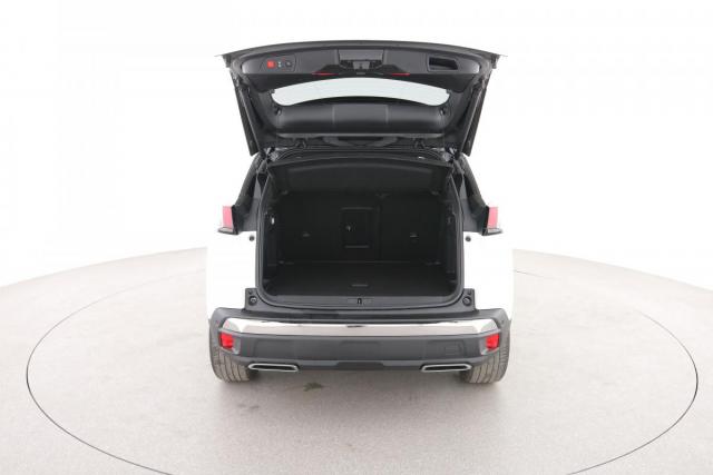 Peugeot 3008 image 2