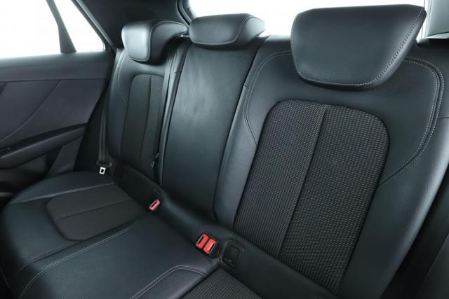 Audi Q2 image 5