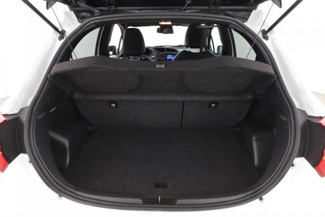 Toyota Yaris image 4