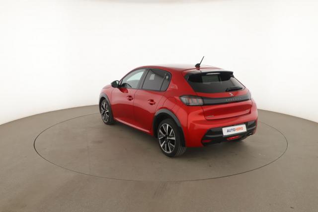 Peugeot 208 image 6