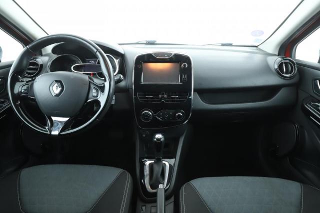Renault Clio Estate image 2