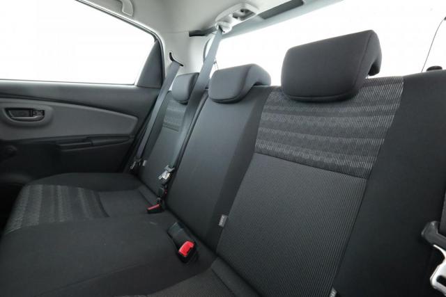 Toyota Yaris image 8