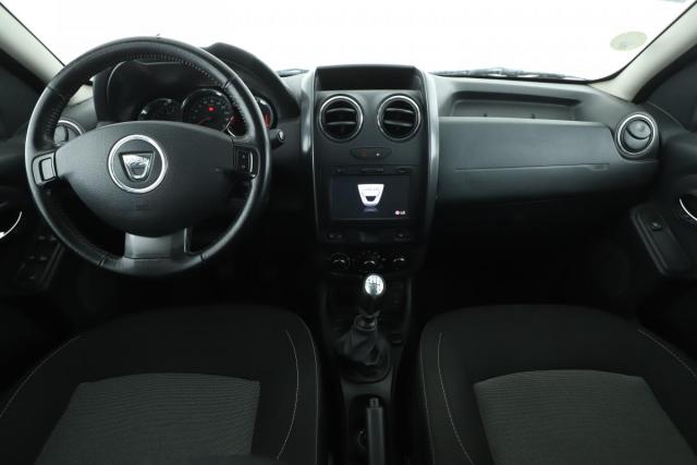 Dacia Duster image 2