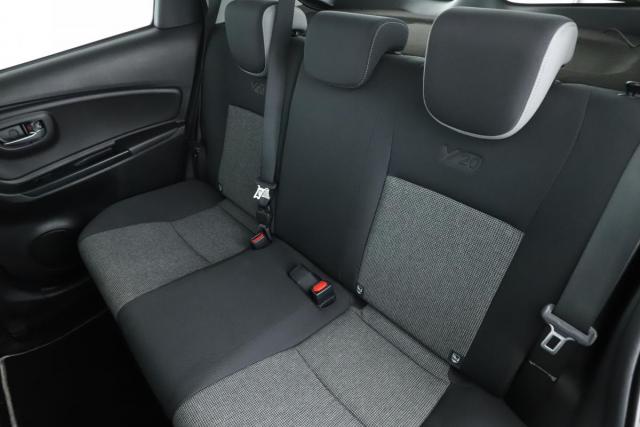 Toyota Yaris image 6