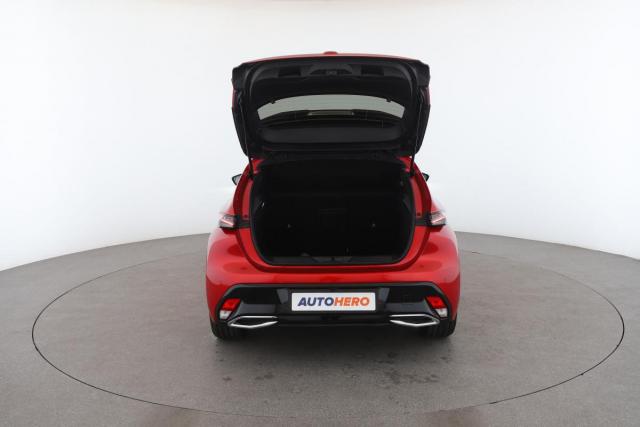 Peugeot 308 image 9